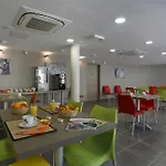 Hotel apartamentowy Vacanceole - Le Terral - Montpellier Sud Saint-Jean-de-Védas