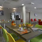 Hotel apartamentowy Vacanceole - Le Terral - Montpellier Sud Saint-Jean-de-Védas