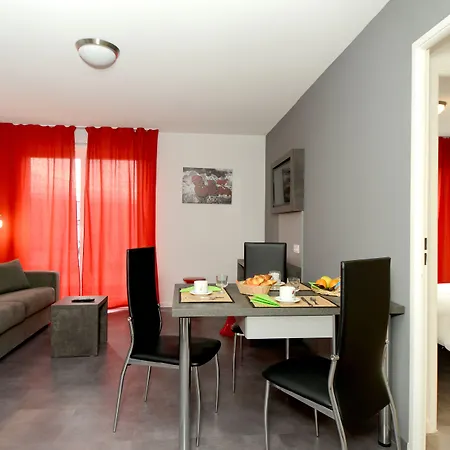 Vacanceole - Le Terral - Montpellier Sud Aparthotel 3*