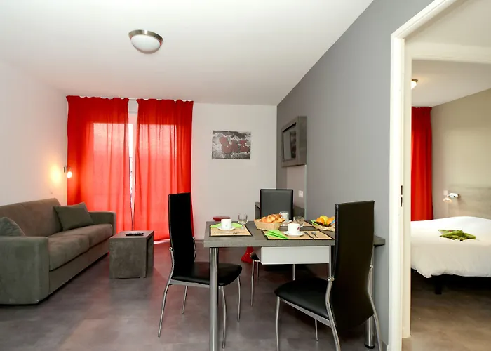 Vacanceole - Le Terral - Montpellier Sud Aparthotel 3*